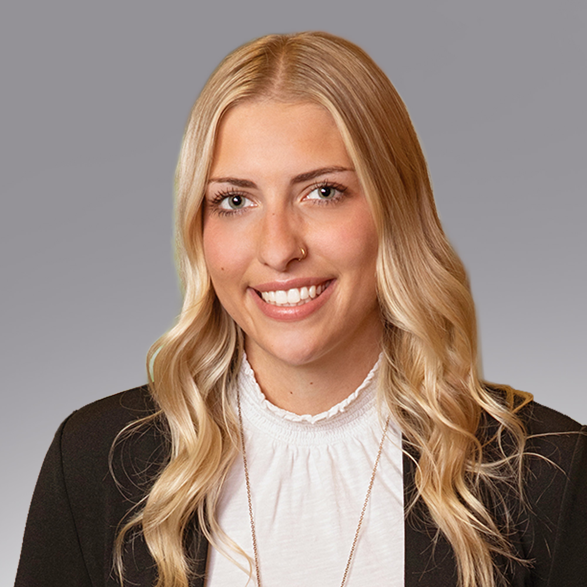 Olson, Hallie SQ Headshot Cami Peterson